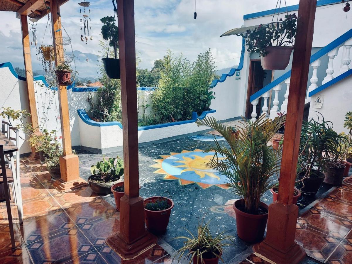 Hostal Chasqui Otavalo Exterior foto