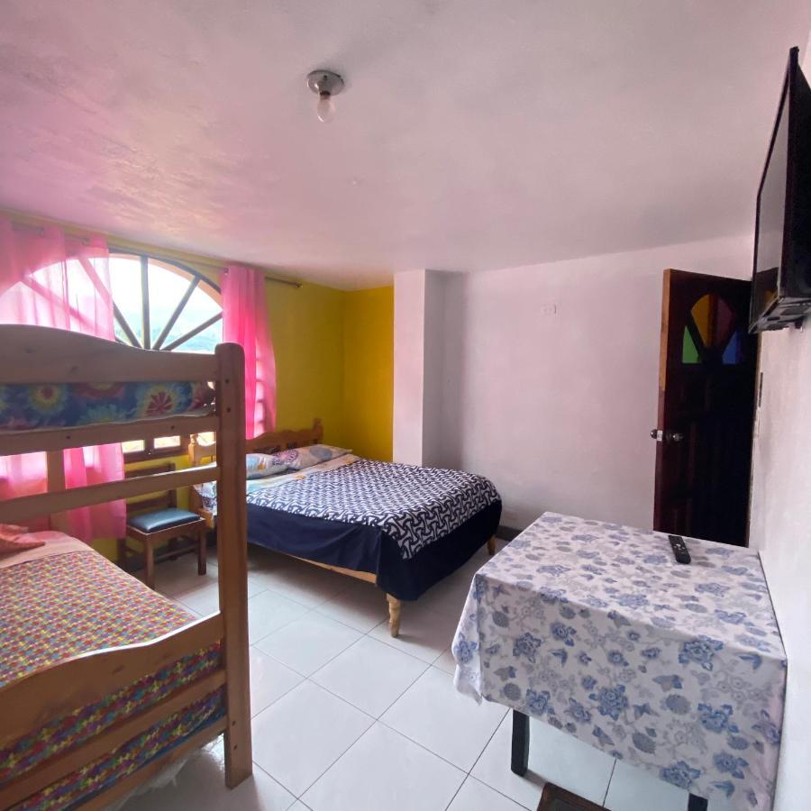 Hostal Chasqui Otavalo Exterior foto