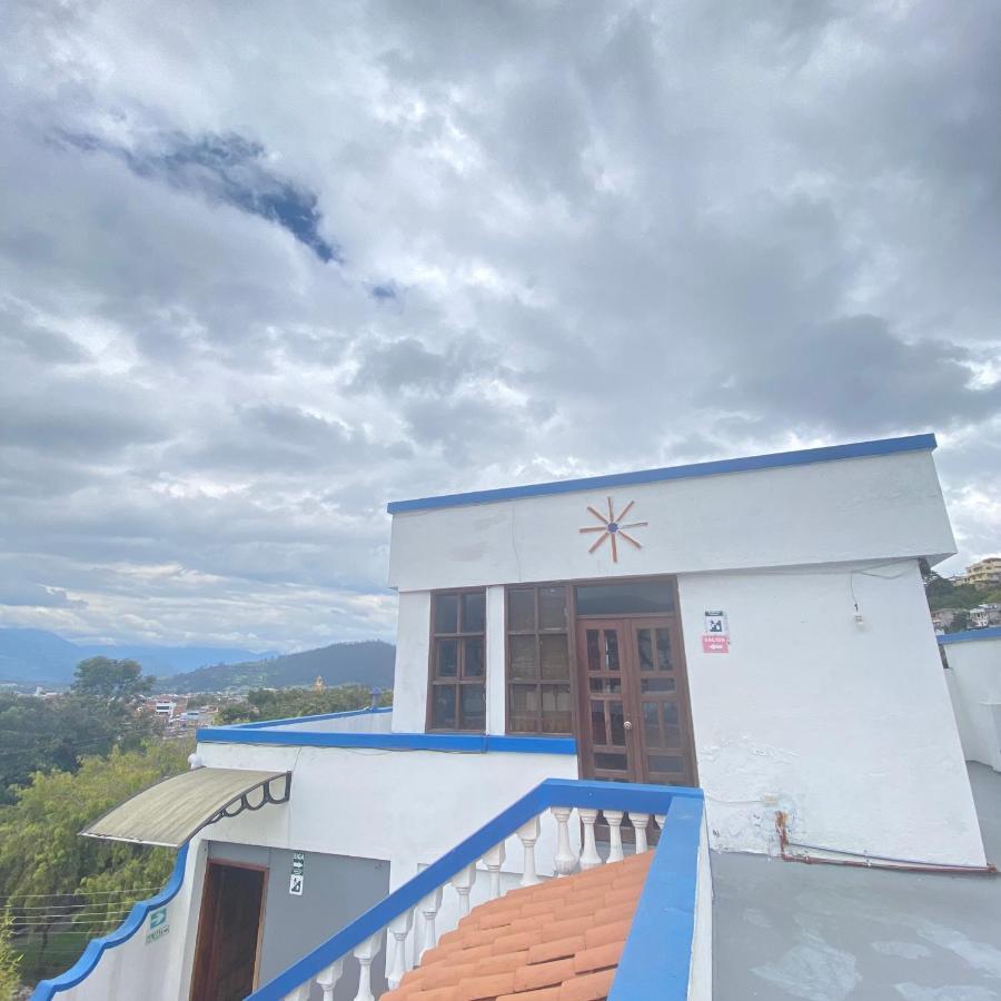 Hostal Chasqui Otavalo Exterior foto
