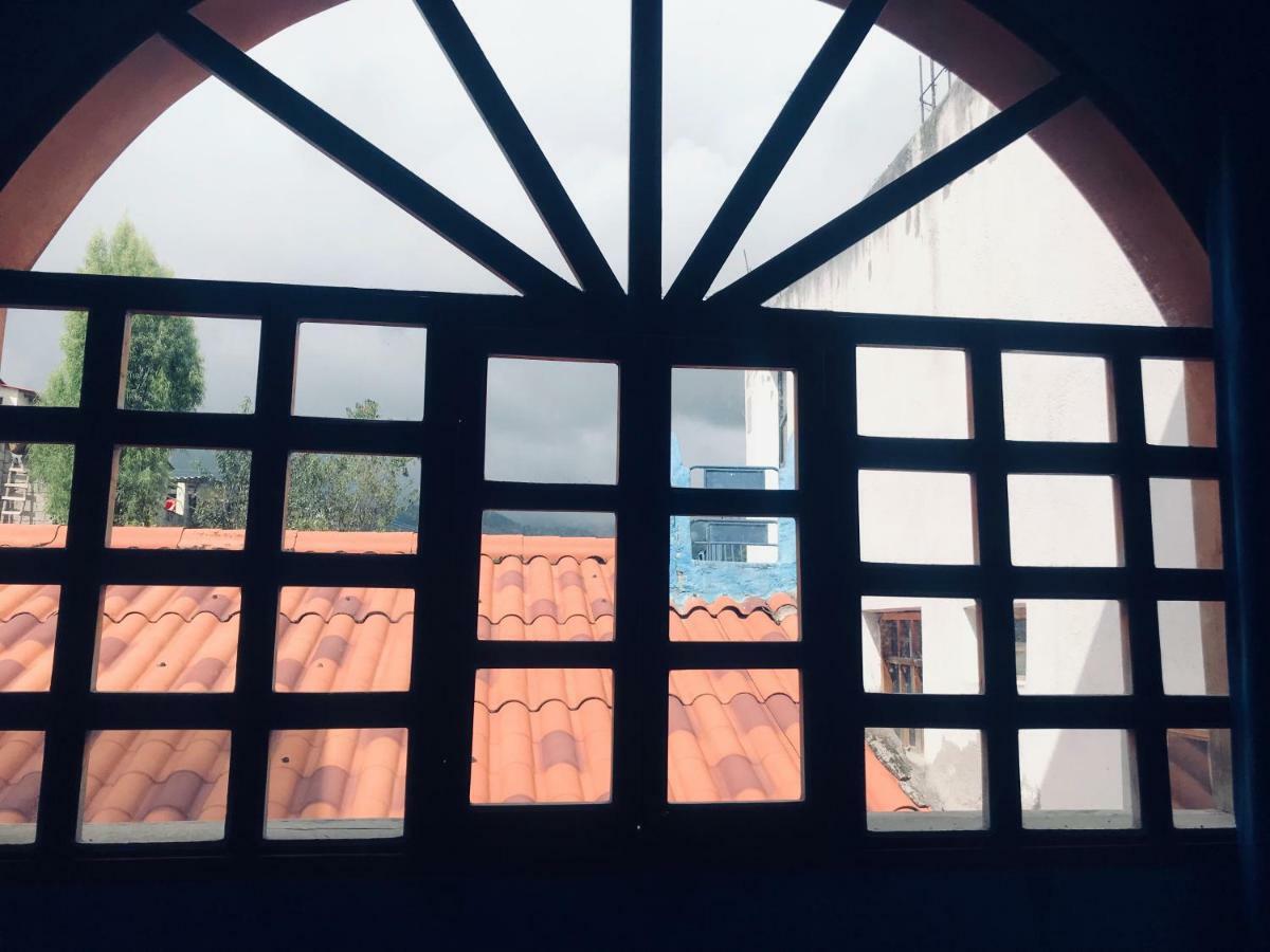 Hostal Chasqui Otavalo Exterior foto